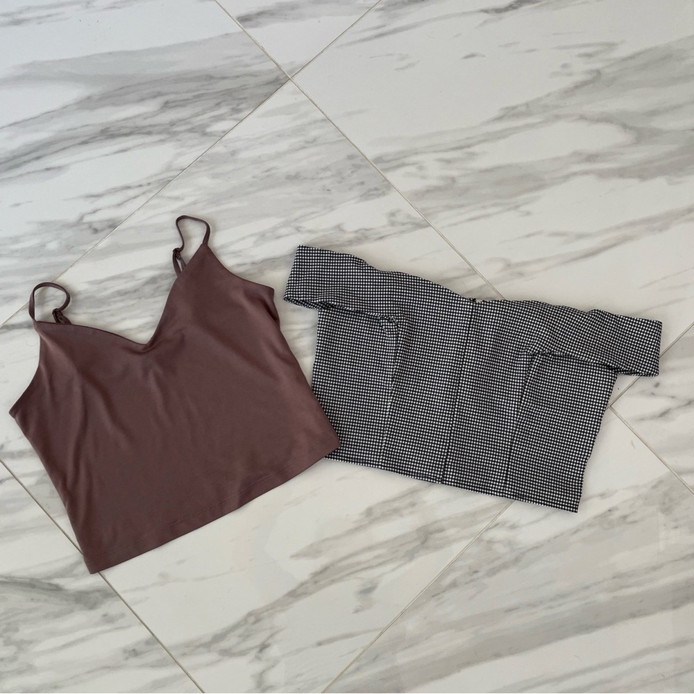 Dynamite Lot of 2 Ladies Cropped Top Size Small